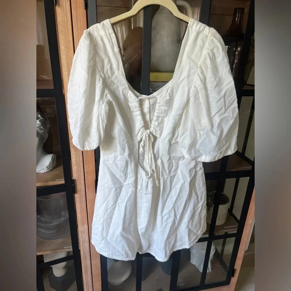 Jen’s pirate booty linen mini dress button down short sleeve tie off shoulder - Picture 4 of 4